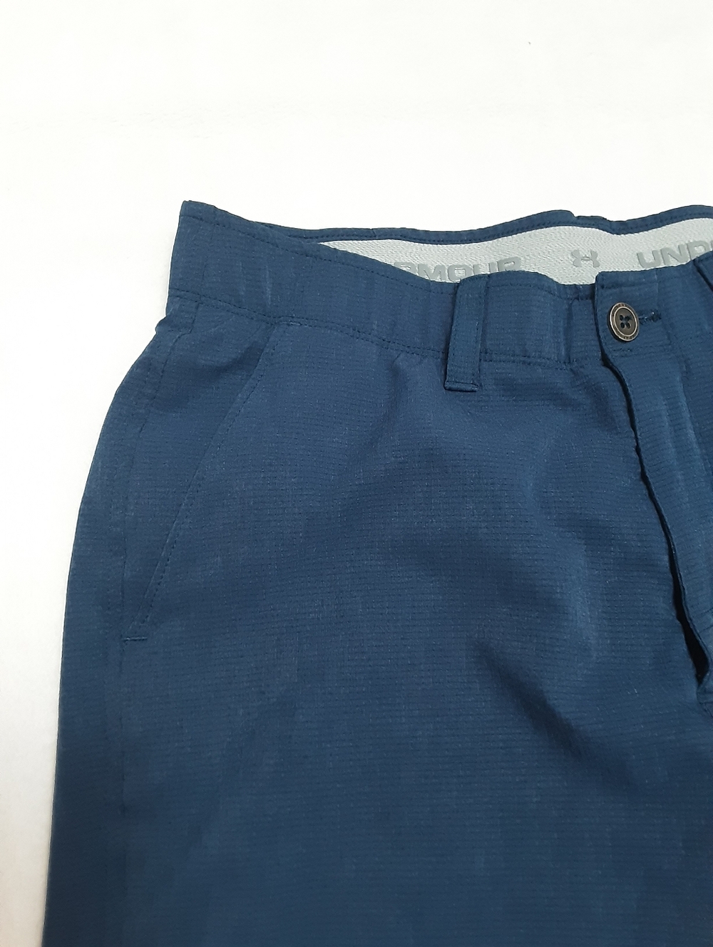 Under Armour Golf Shorts Mens 32W - Picture 5 of 11